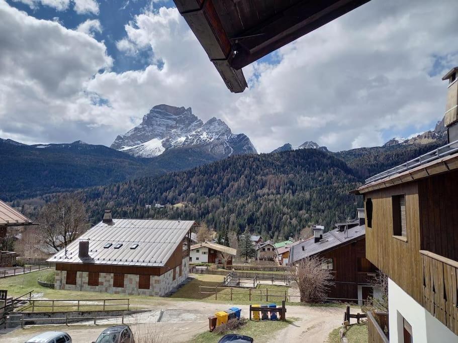 Appartamento A San Vito Di Cadore Luaran gambar